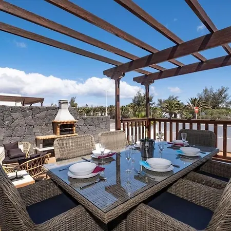 Casa Familia Holiday home
