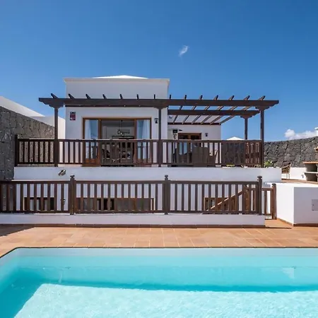 Casa Familia Holiday home